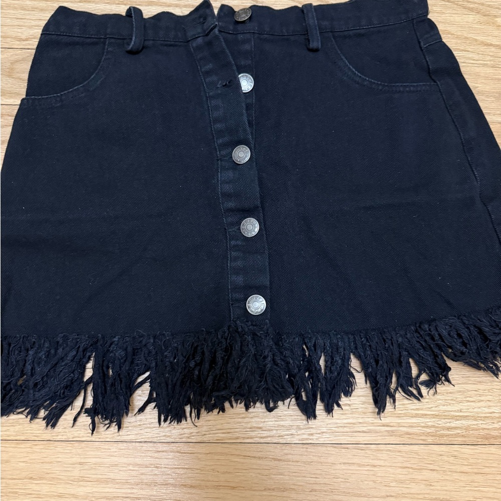 Fringed Button-Front Black Denim Skirt